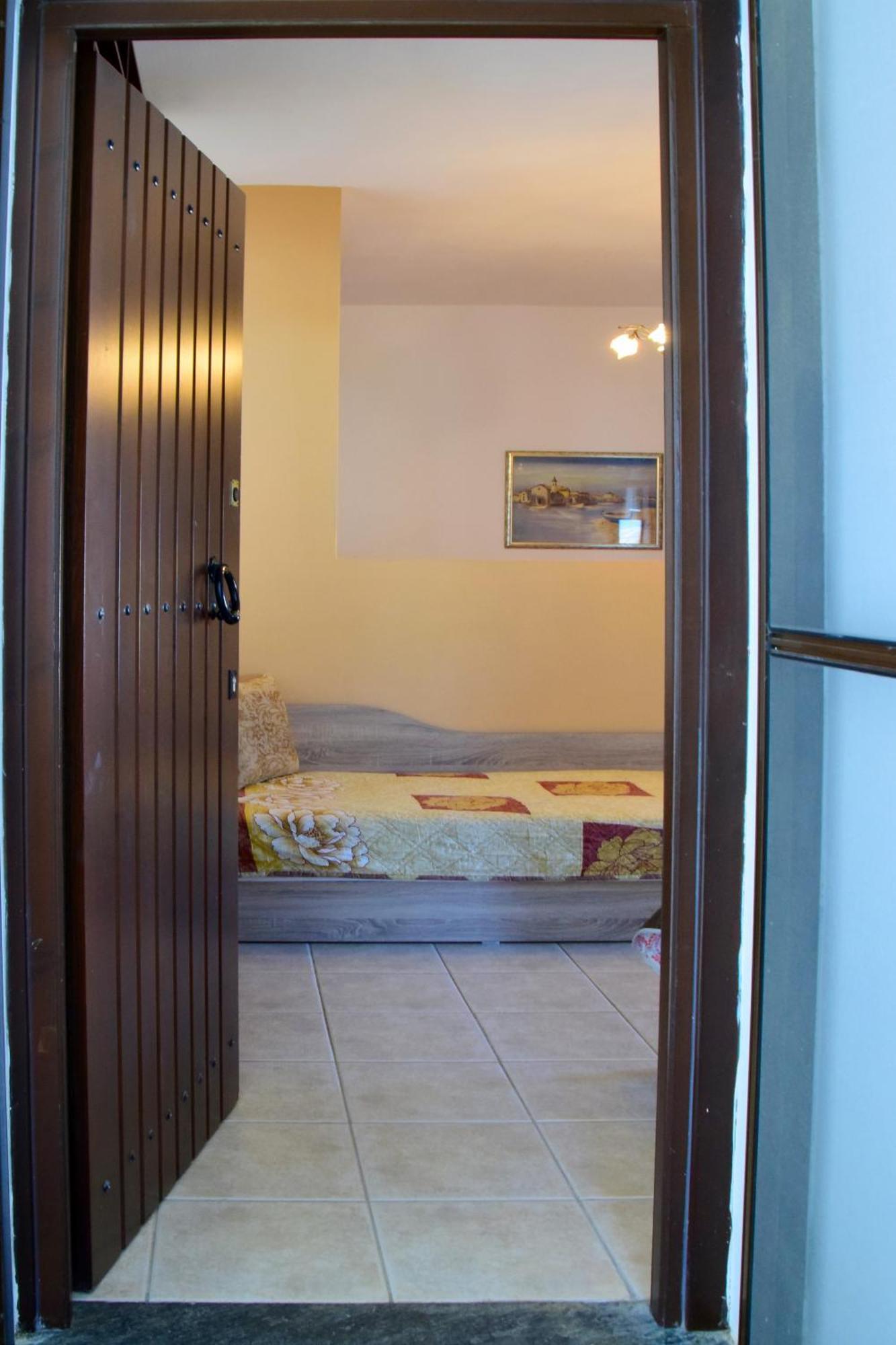 Ferienwohnung Blue Dream Koropi Exterior foto